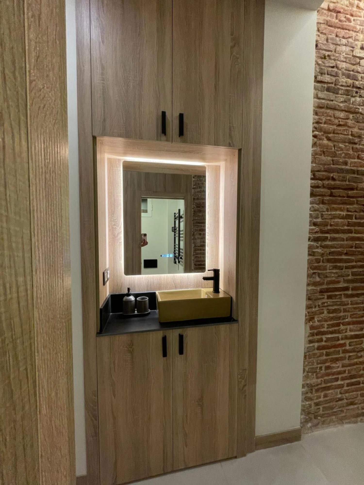 Apartamento Moderno En Edificio Historico Madrid Exteriör bild